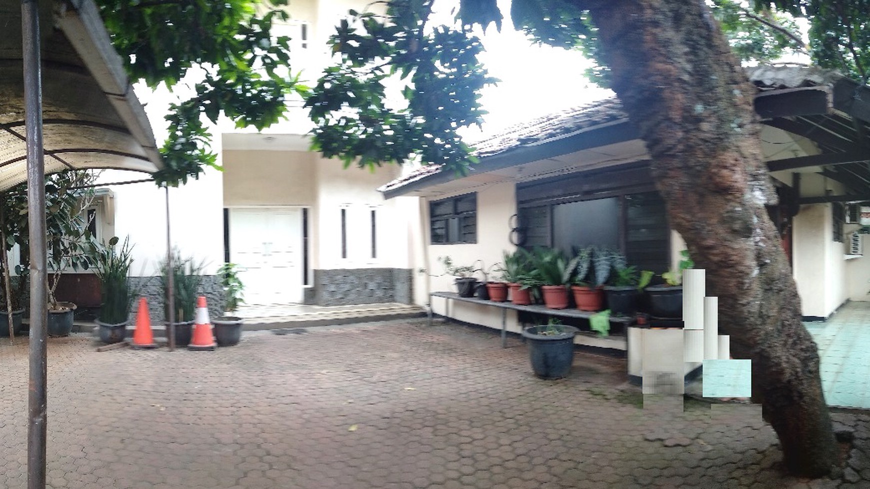 Rumah siap huni di pesanggrahan