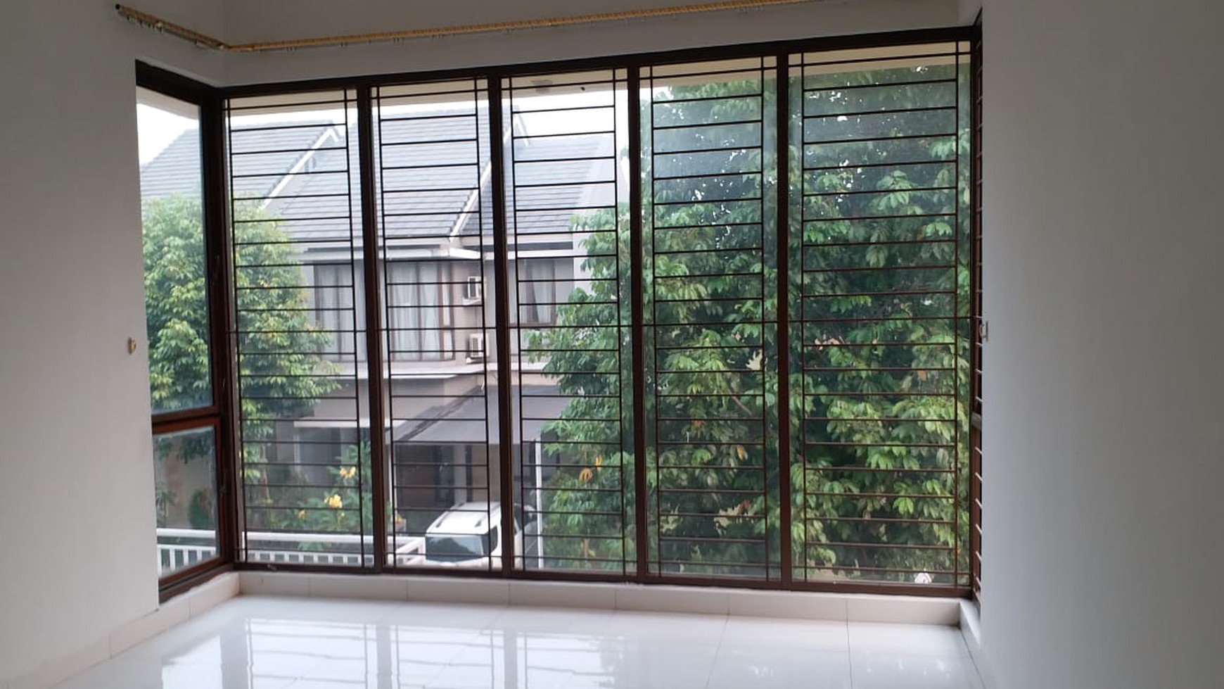 Dijual Rumah Bagus Di Cluster Discovery, Bintaro Jaya