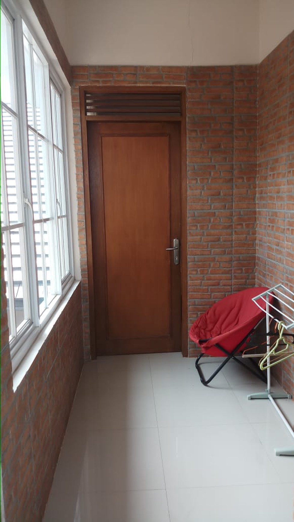 Rumah Minimalis 1,5 Lantai, Pesona Pasteur Residence, Bandung