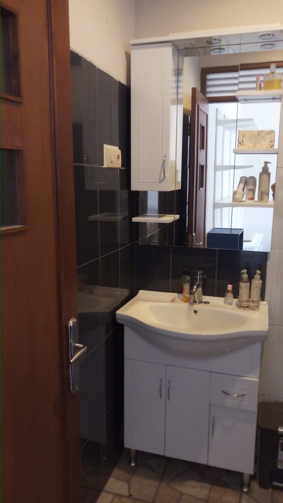 Rumah Minimalis 1,5 Lantai, Pesona Pasteur Residence, Bandung