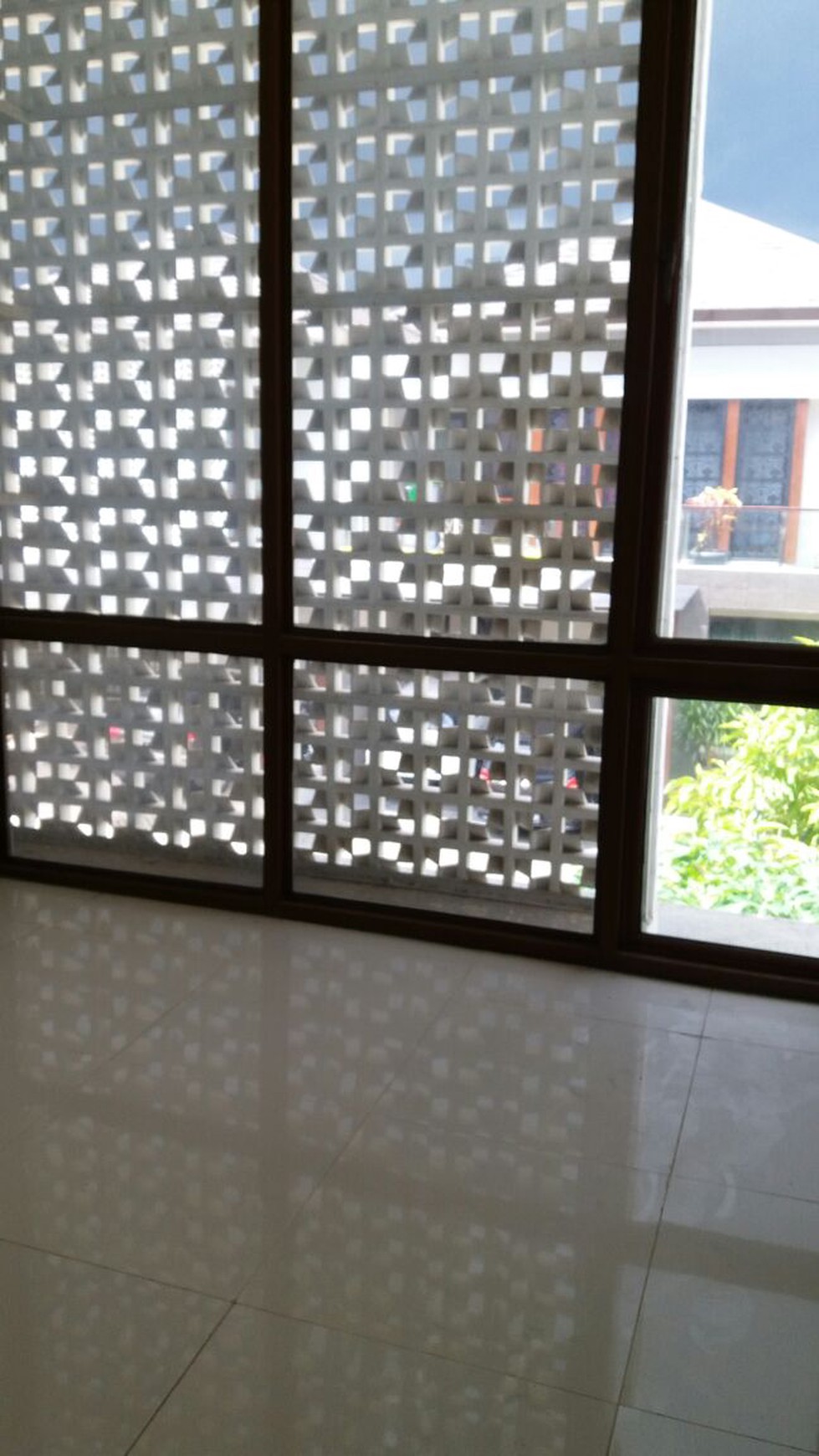 Rumah Oke Siap huni, lingkungan nyaman dan bersih di Discovery Lumina Bintaro