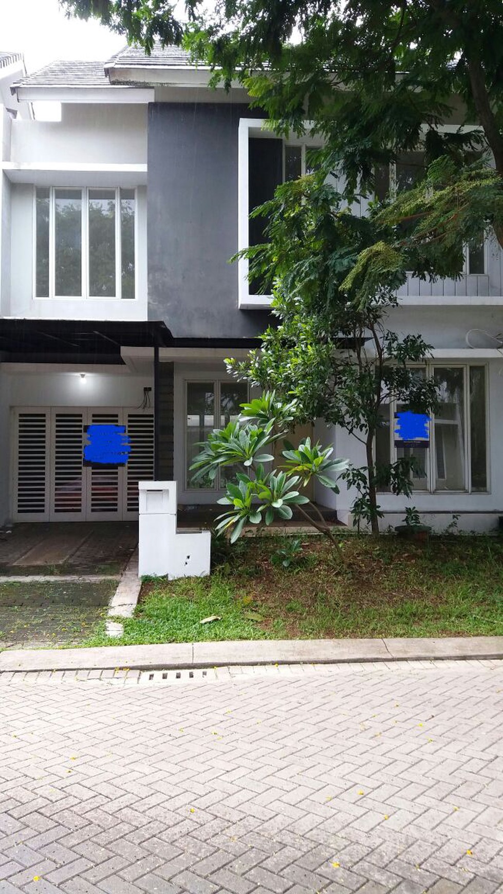 Rumah Murah, lingkungan nyaman dan bersih di Emerald View Bintaro