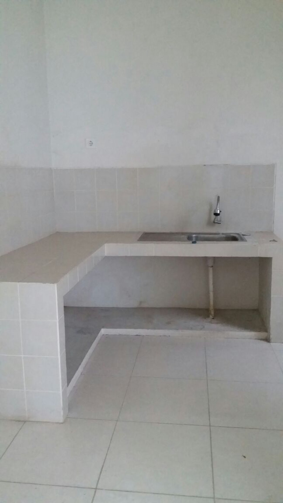 Rumah Murah, lingkungan nyaman dan bersih di Emerald View Bintaro