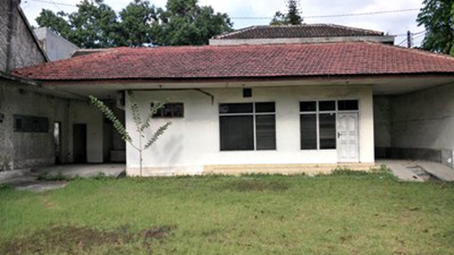 Gudang + Kantor, Lokasi Strategis, Nol Jalan Propinsi, Siap Pakai - YA -