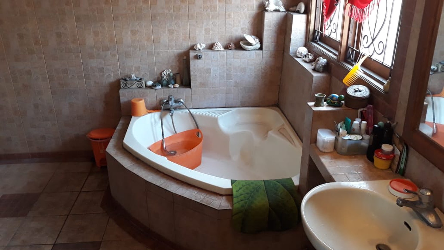 Rumah Siap Huni Di Cinere