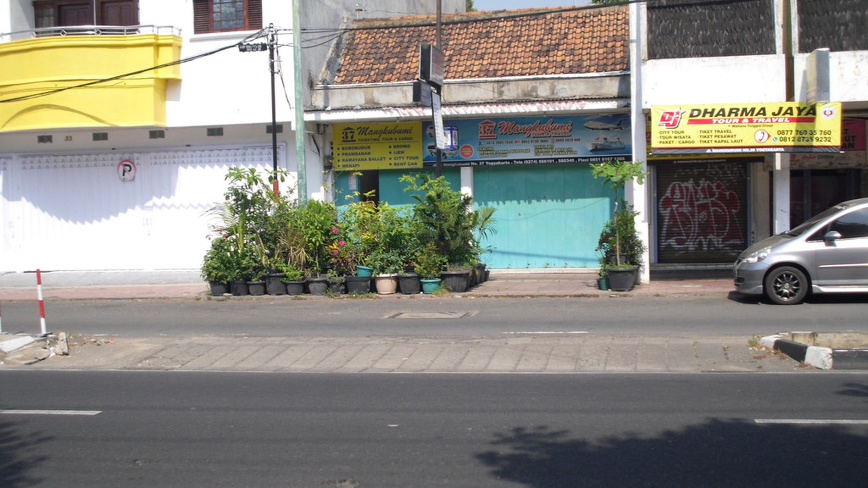 TANAH BESERTA BANGUNAN DIATASNYA, DEKAT MALIOBORO, STASIUN TUGU