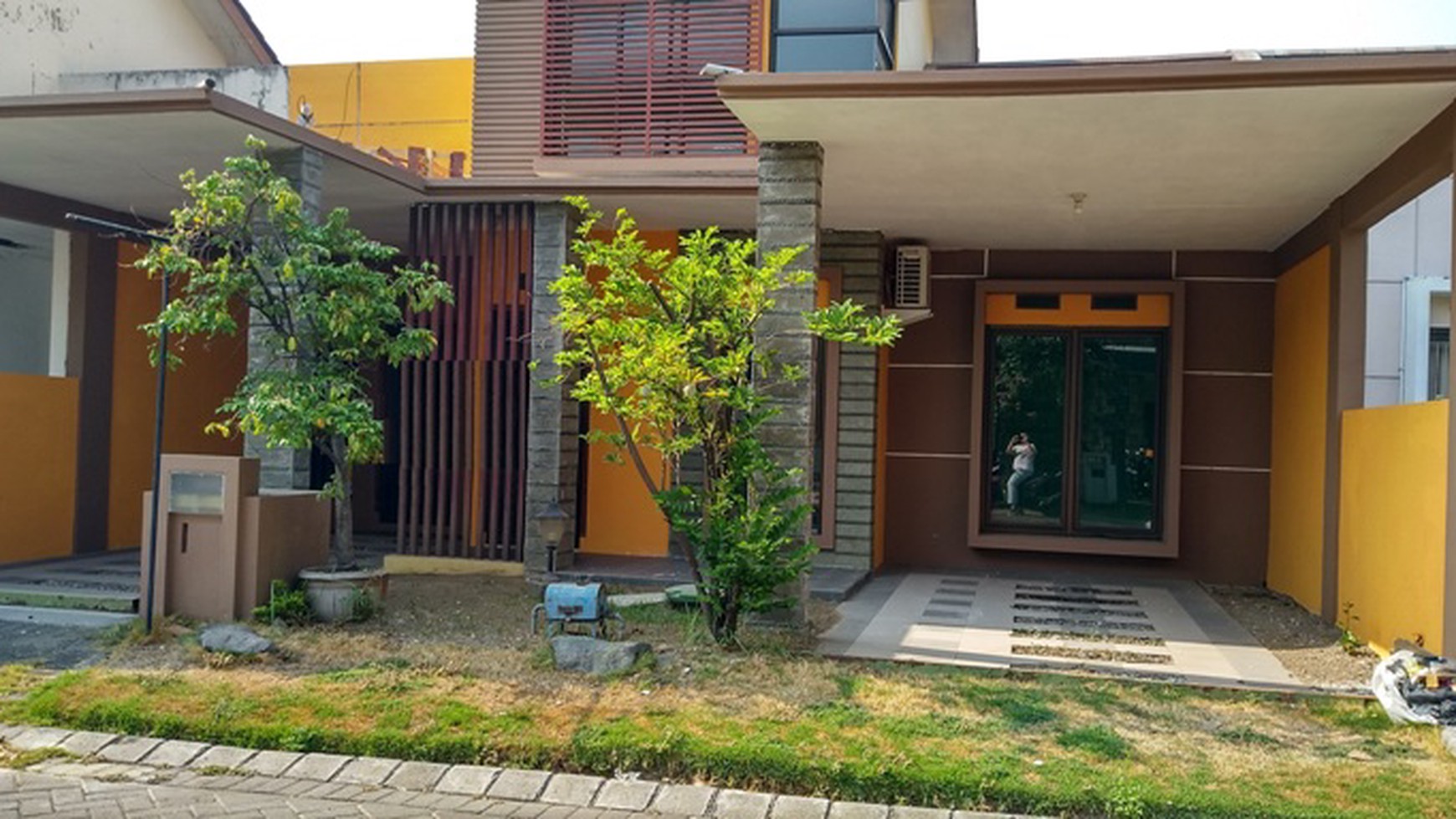 Rumah Dijual Puri Surya Jaya