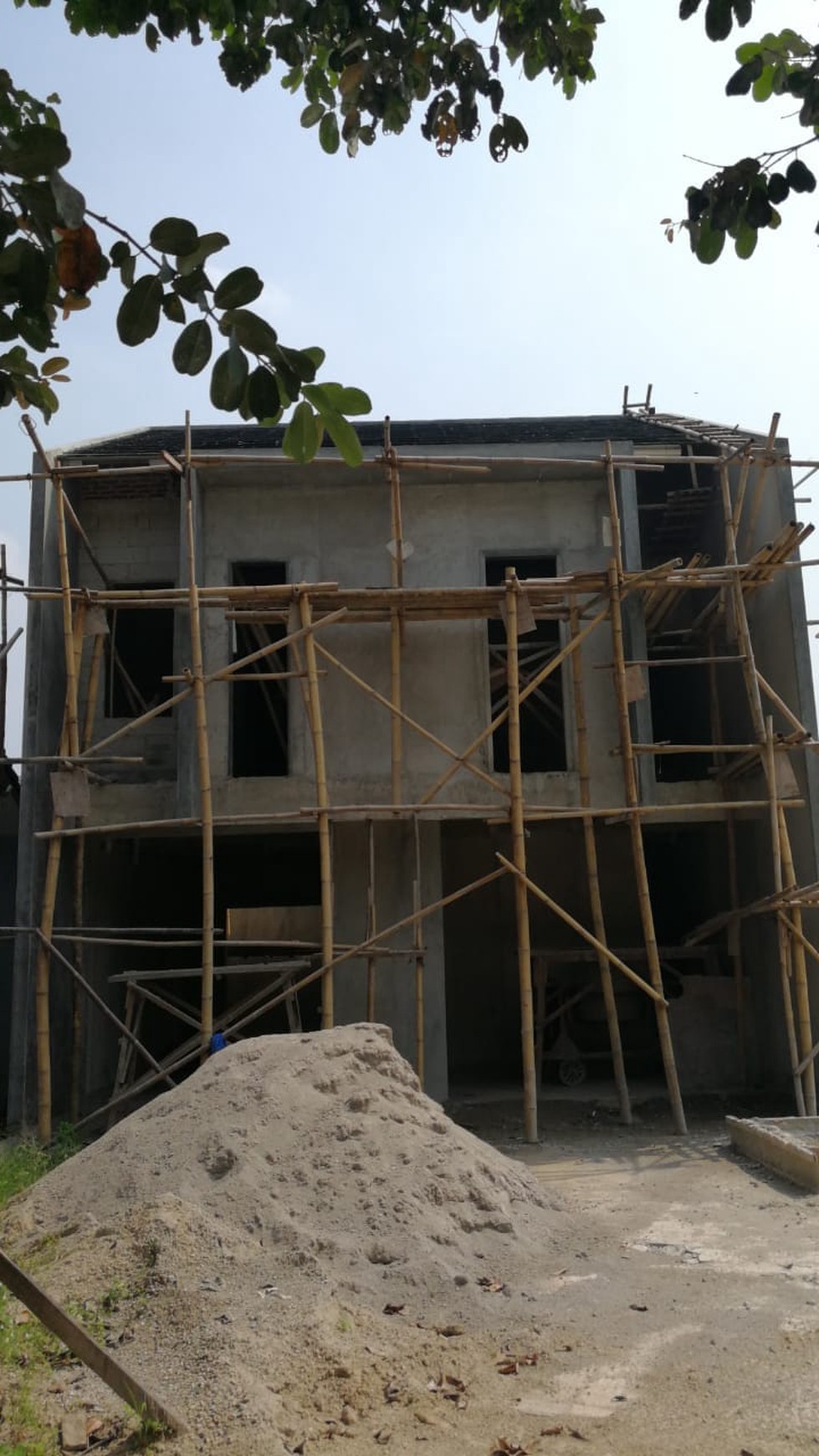 Rumah Cluster Elegan 2 Lantai, Di BINTARO rengas, ciputat, Luas 96 M, Harga 1,5 M#IK