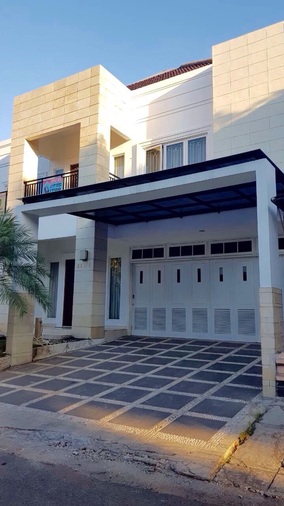Rumah dalam cluster di Sektor 9 Bintaro Jaya