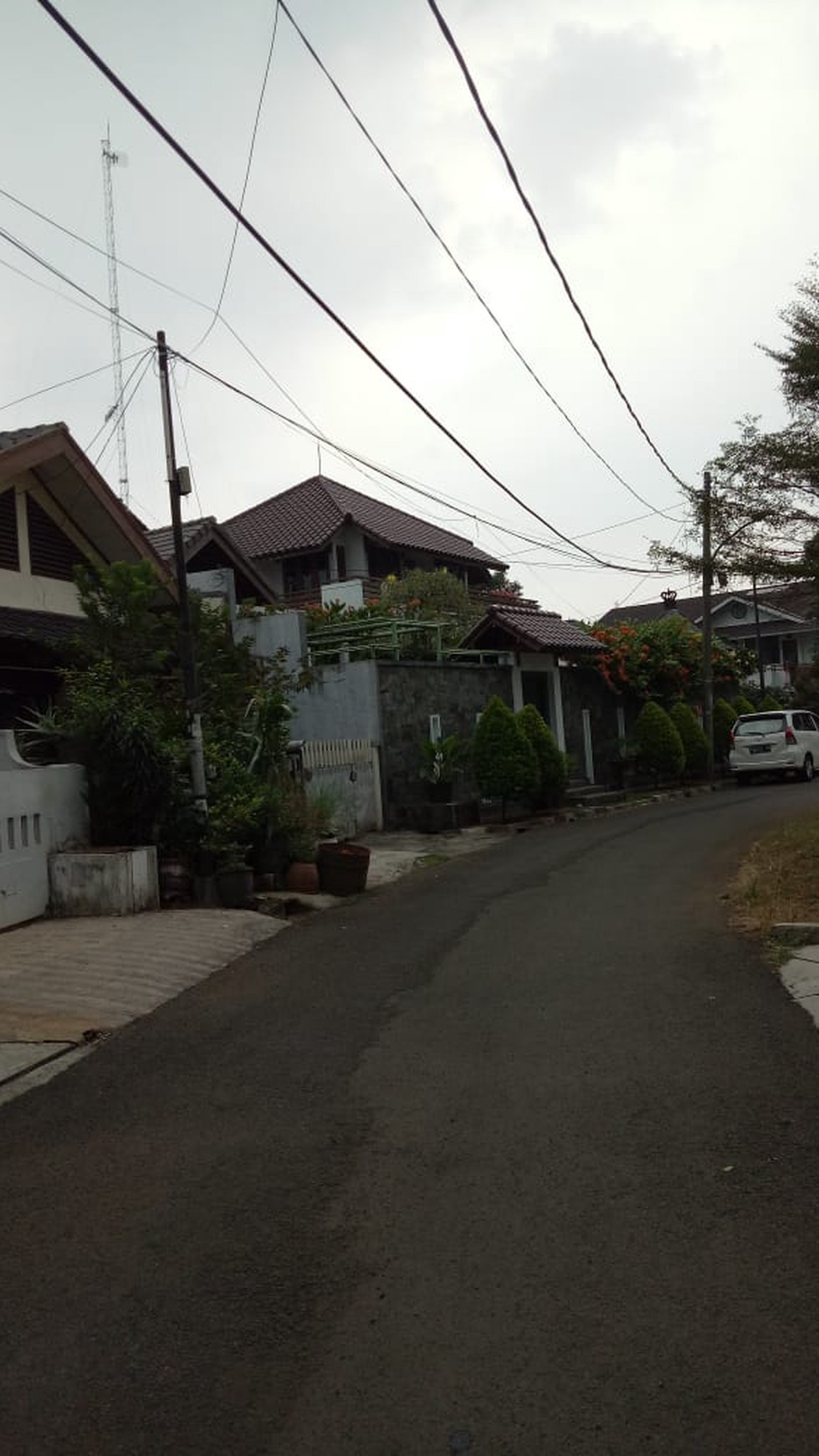 Rumah Siap Huni  di Bumi Bintaro Permai Jakarta Selatan