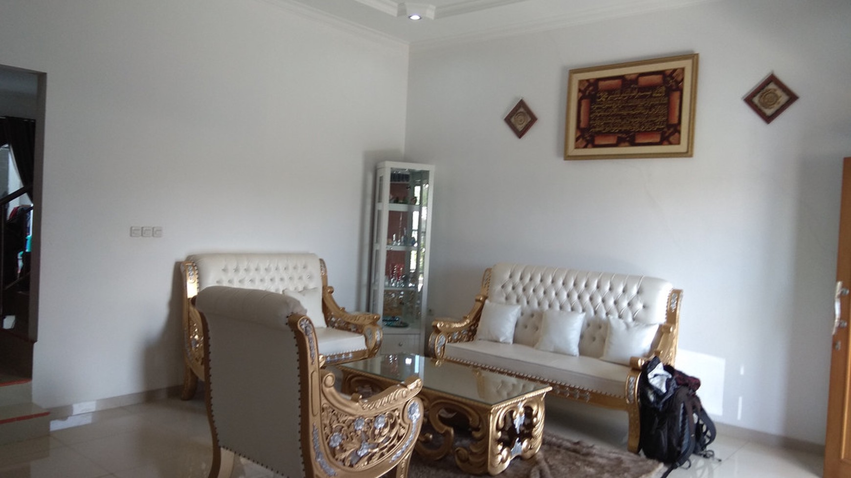 Dijual Rumah Tinggal di Cihideung, Parongpong Bandung