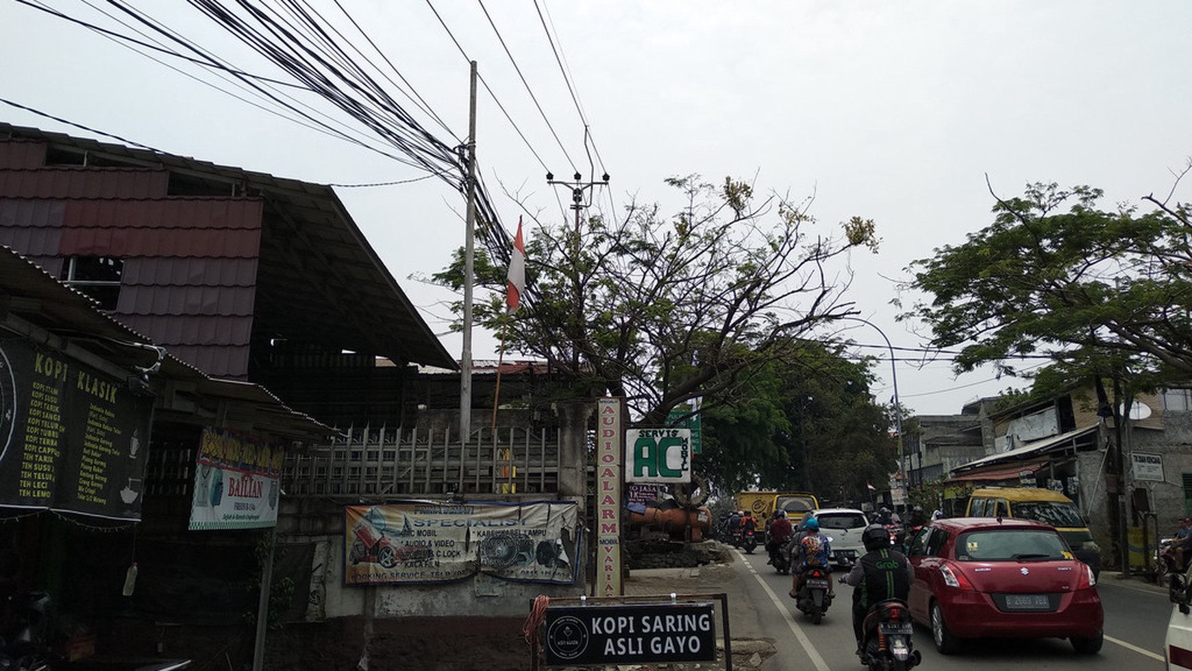 Gudang Luas 360 M, di JL. KH Hasyim Ashari Karang Tengah, Harga 5 M, NEGO.#TS