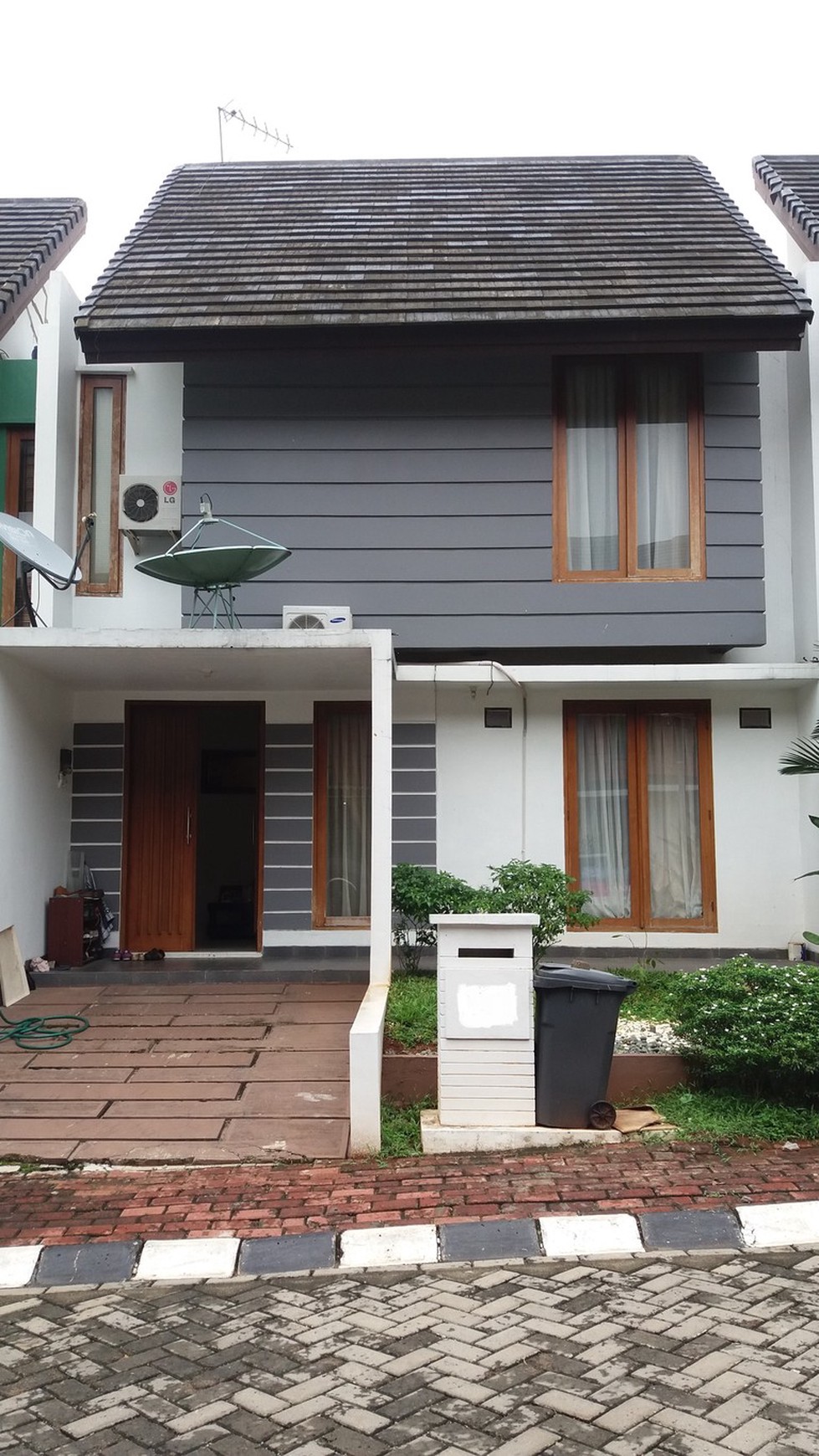 Rumah dalam cluster,siap huni di Ciputat Timur Tangerang