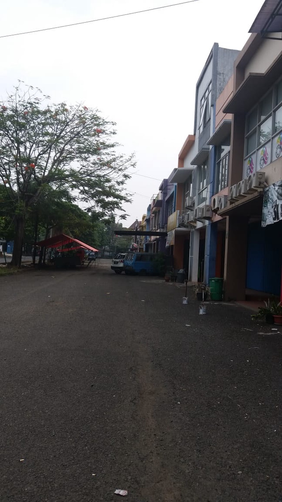 Ruko Strategis di kawasan Ruko Emerald Boulevard, Bintaro