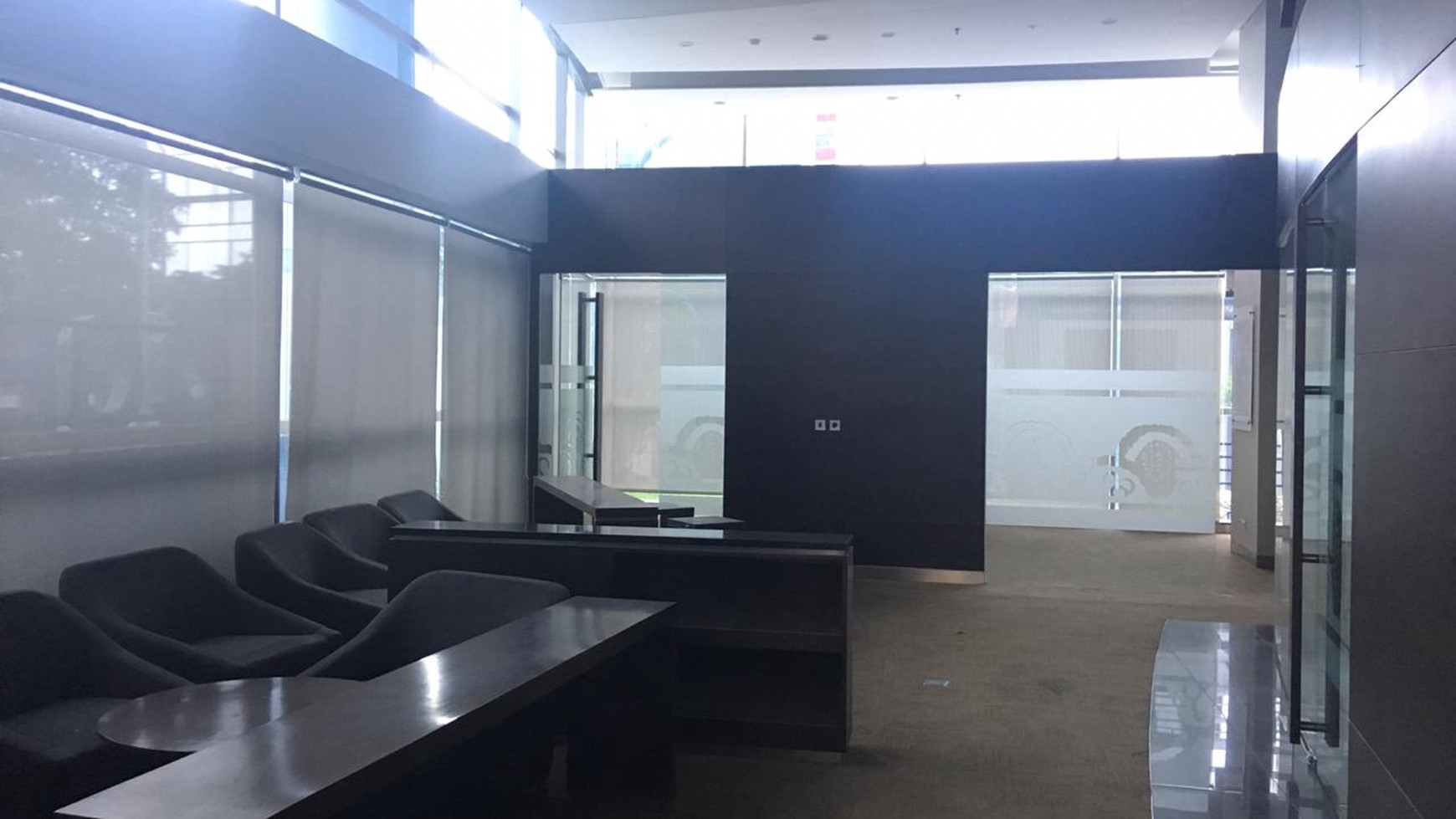 Gedung Pusat Kota untuk kantor strategis