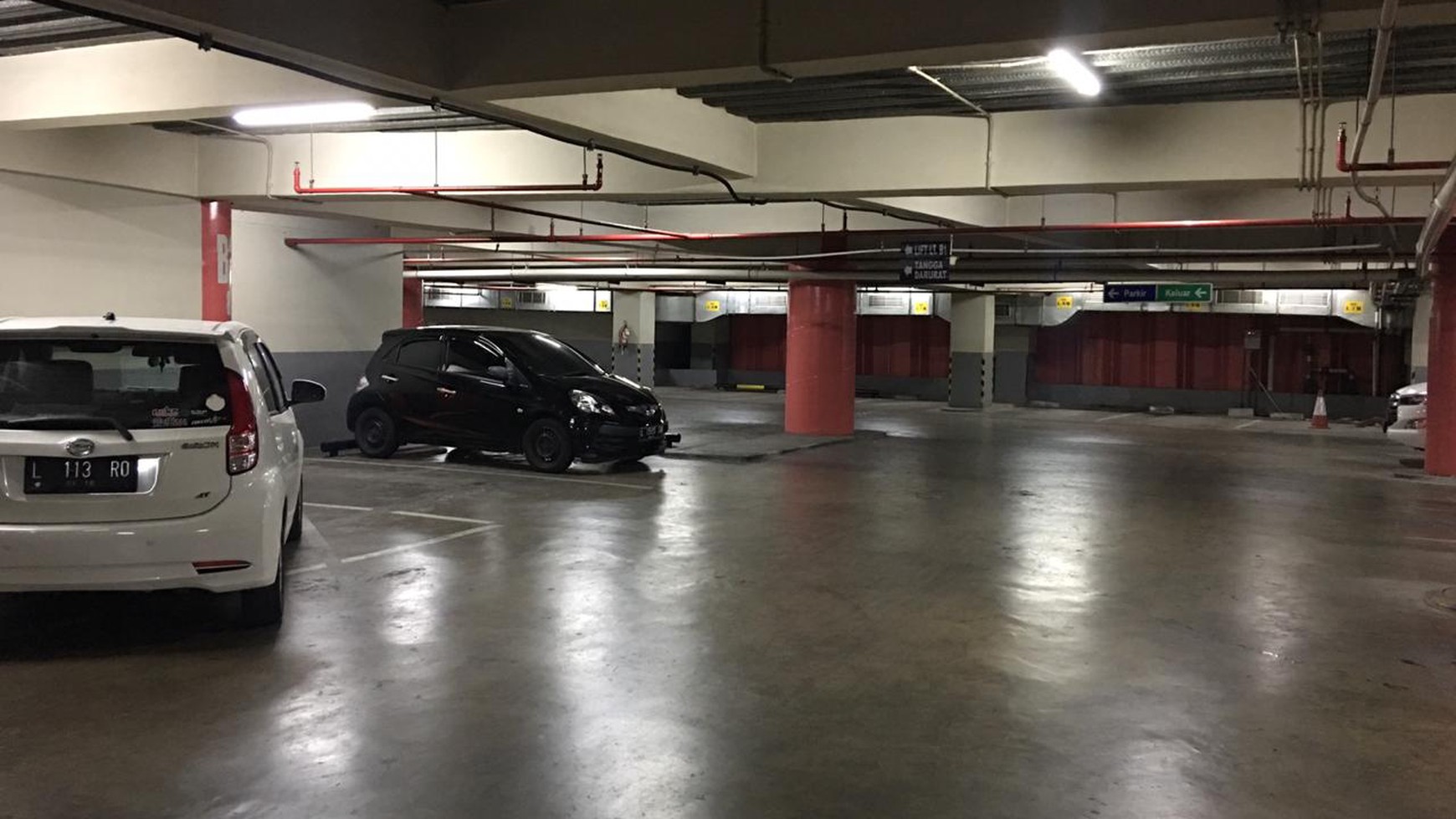 Gedung Pusat Kota untuk kantor strategis