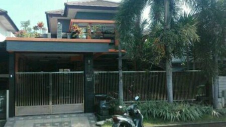 Rumah Puri Surya Jaya 2 lantai bagus