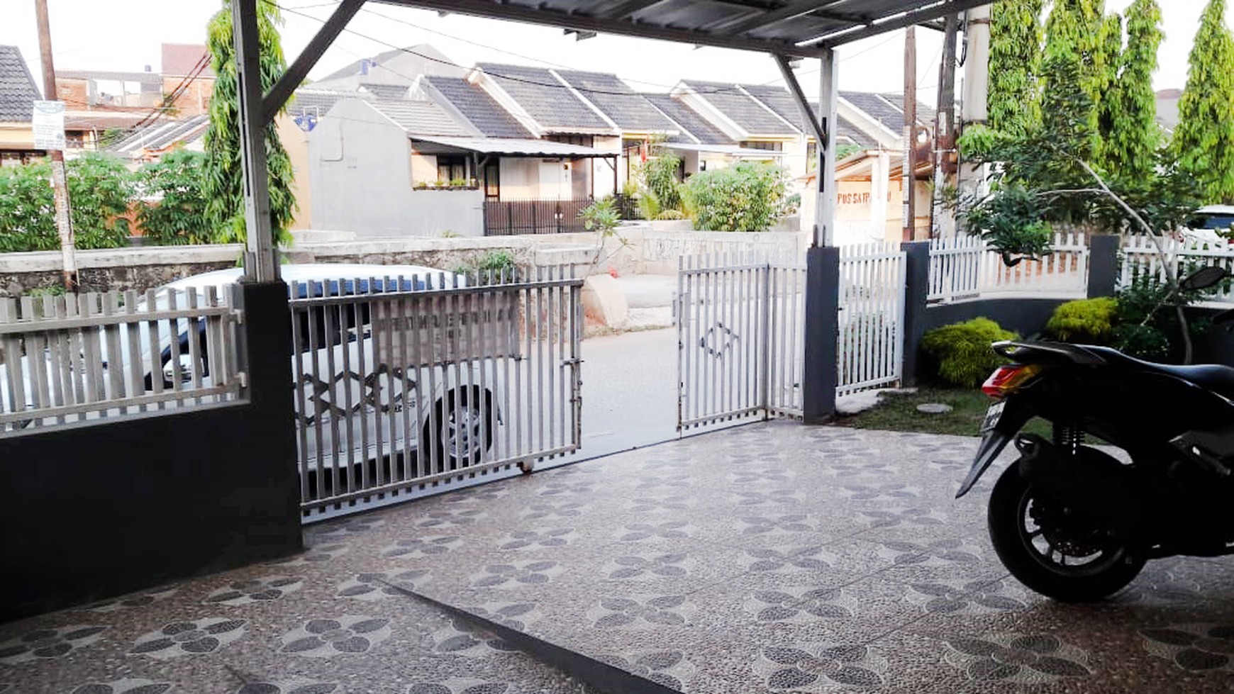 Rumah Nyaman dan Siap Huni di kawasan Puri Bintaro Indah, Jombang