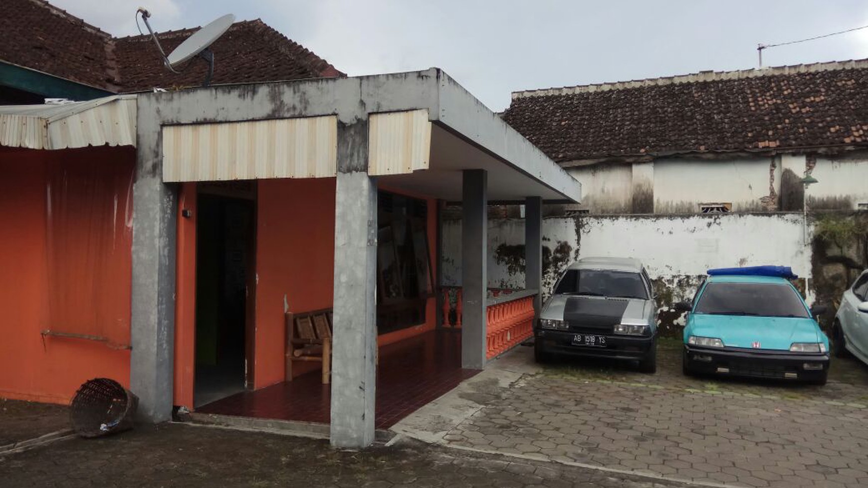 TANAH LUAS TERDAPAT BANGUNAN DIATASNYA, JL PATEHAN, YOGYAKARTA