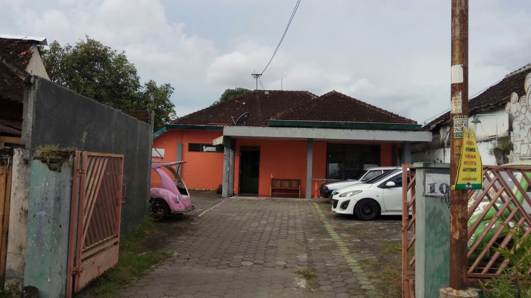 TANAH LUAS TERDAPAT BANGUNAN DIATASNYA, JL PATEHAN, YOGYAKARTA