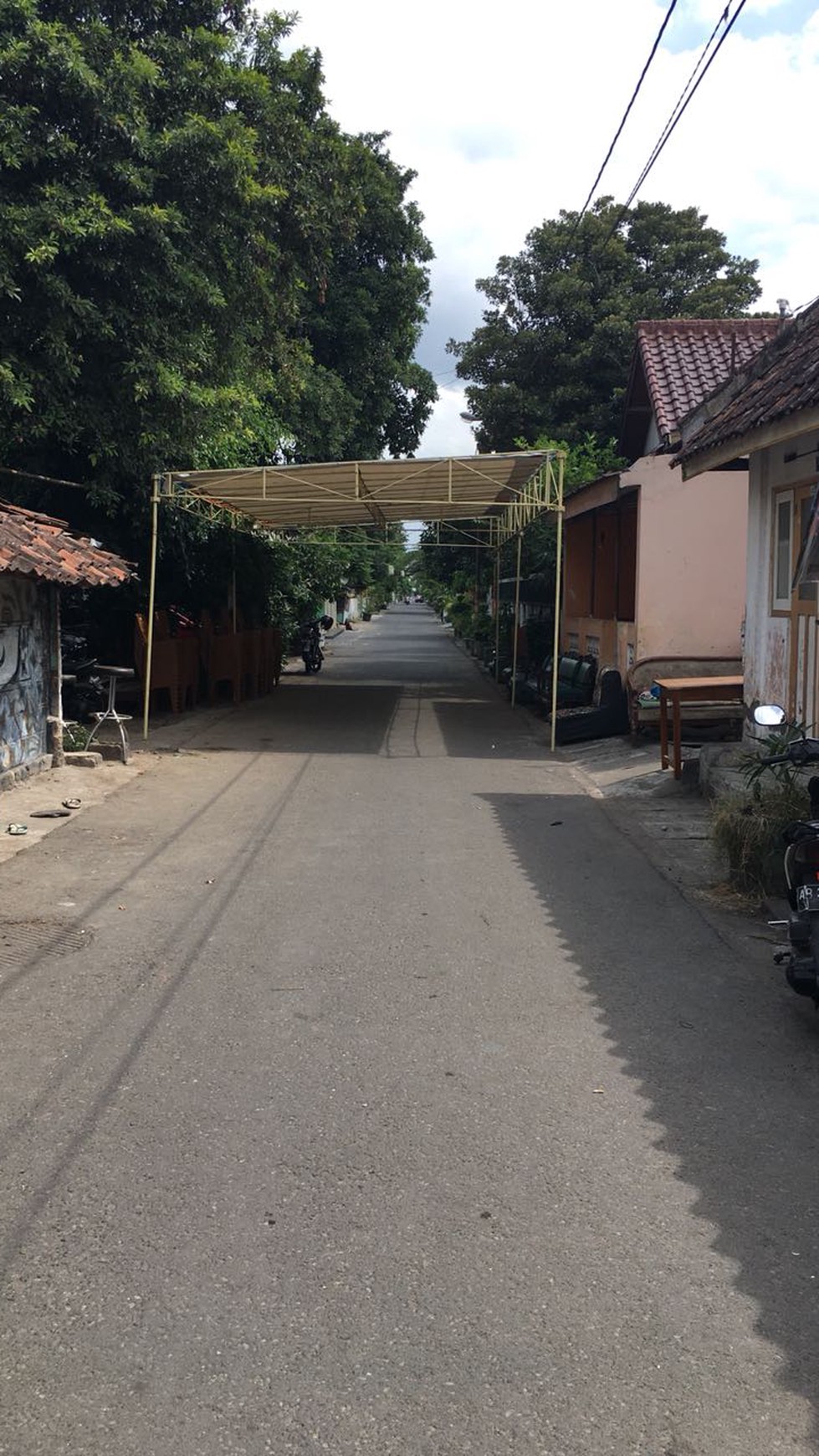 TANAH LUAS TERDAPAT BANGUNAN DIATASNYA, JL PATEHAN, YOGYAKARTA