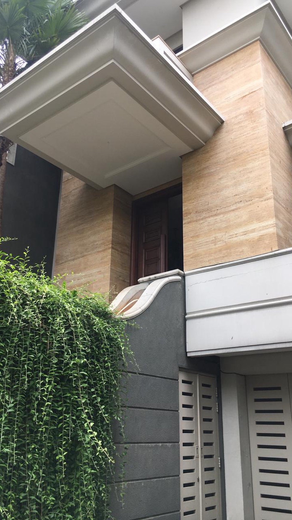 Rumah Mewah Dekat Senayan City Kebayoran Baru