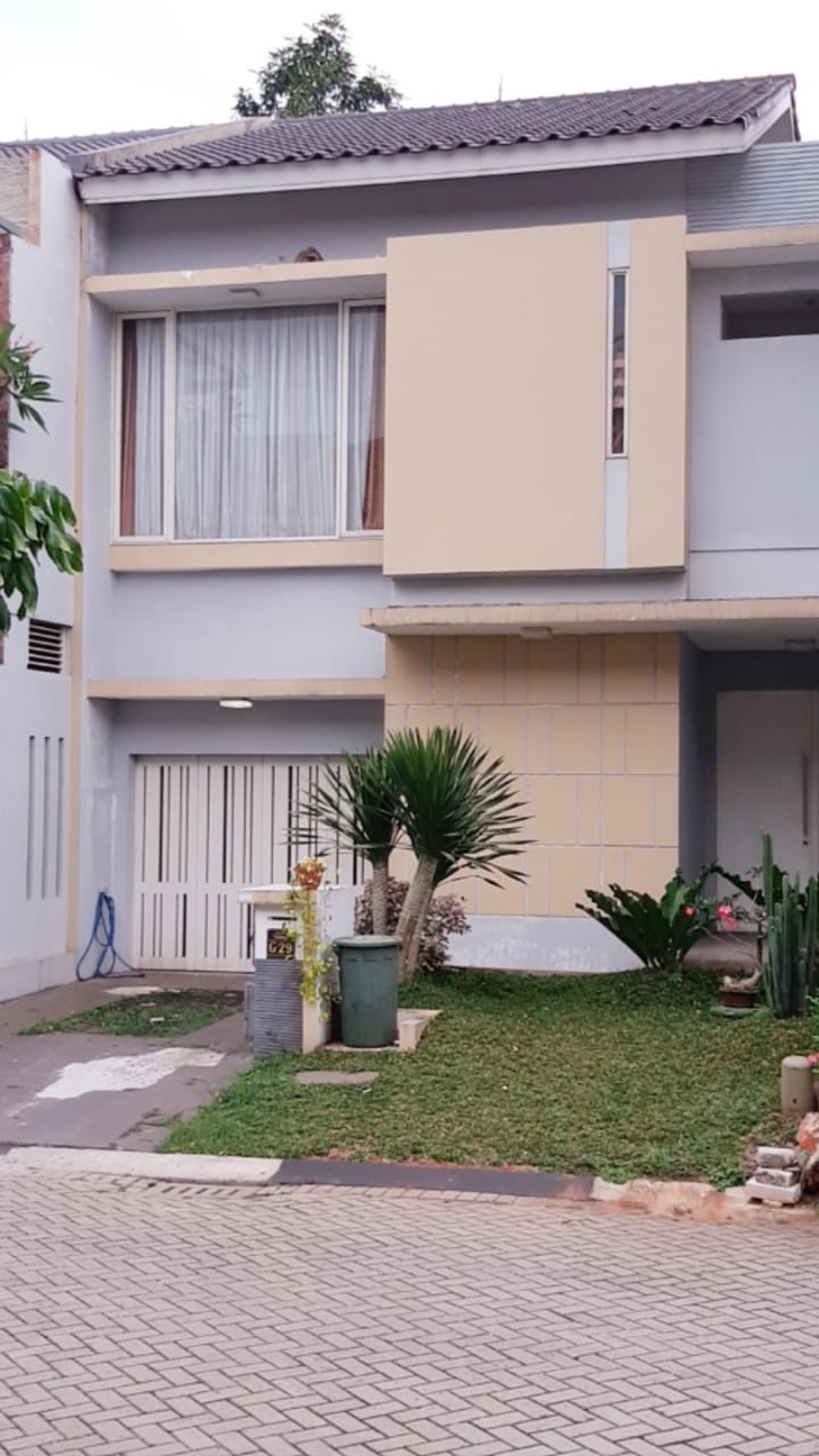 Rumah Bagus Di Kebayoran Village, Bintaro Jaya