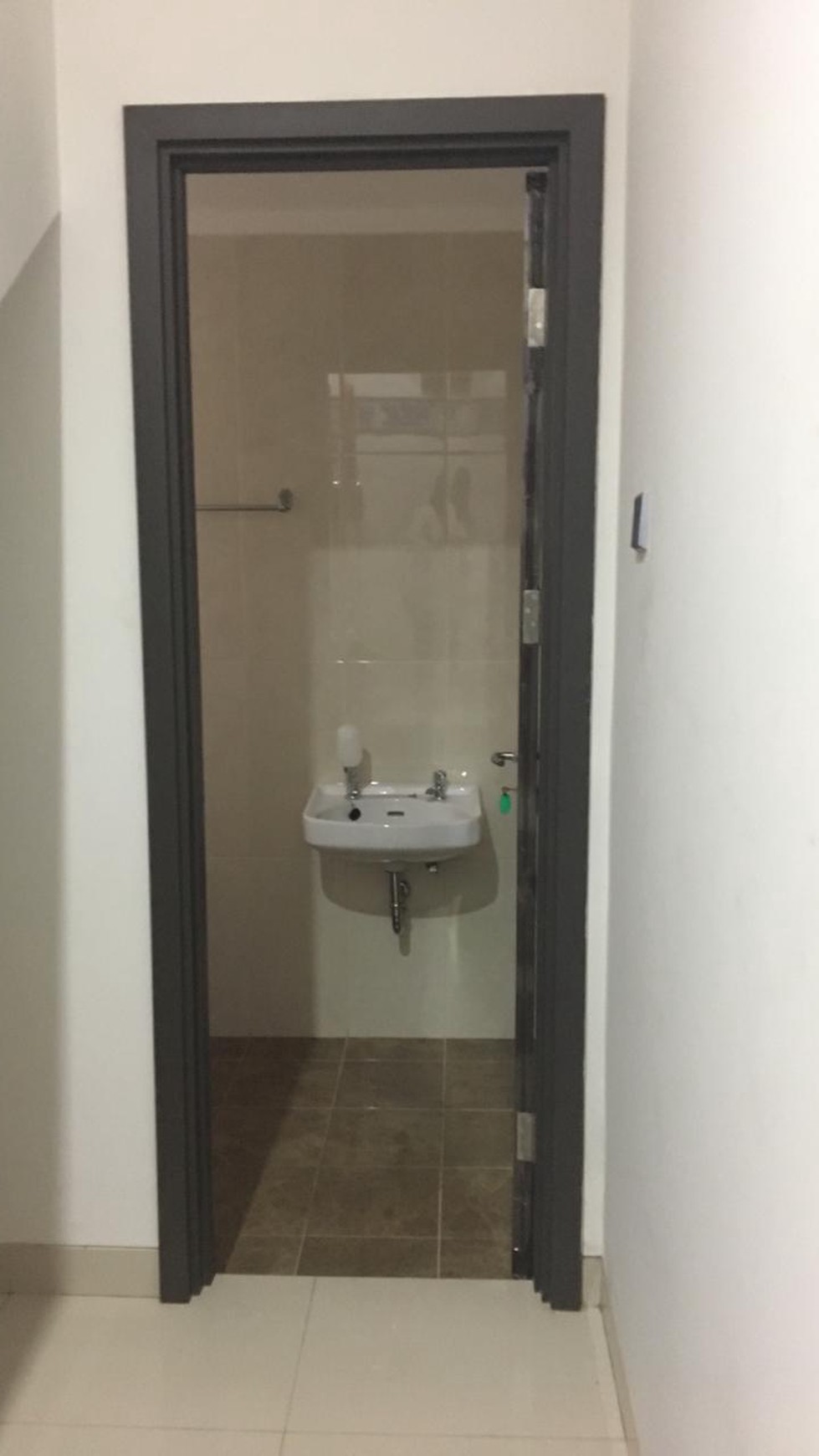 Rumah Cantik,standar 2 lantai,Hook di Bintaro Jaya 7