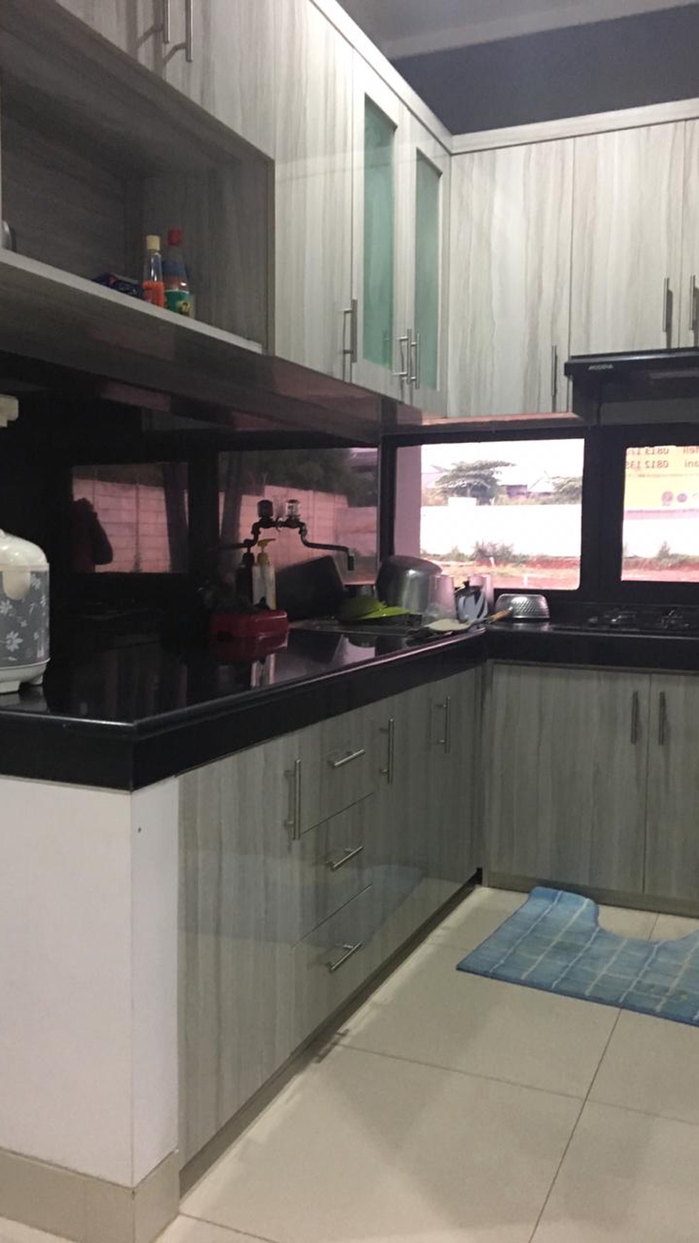 Rumah Cantik,standar 2 lantai,Hook di Bintaro Jaya 7