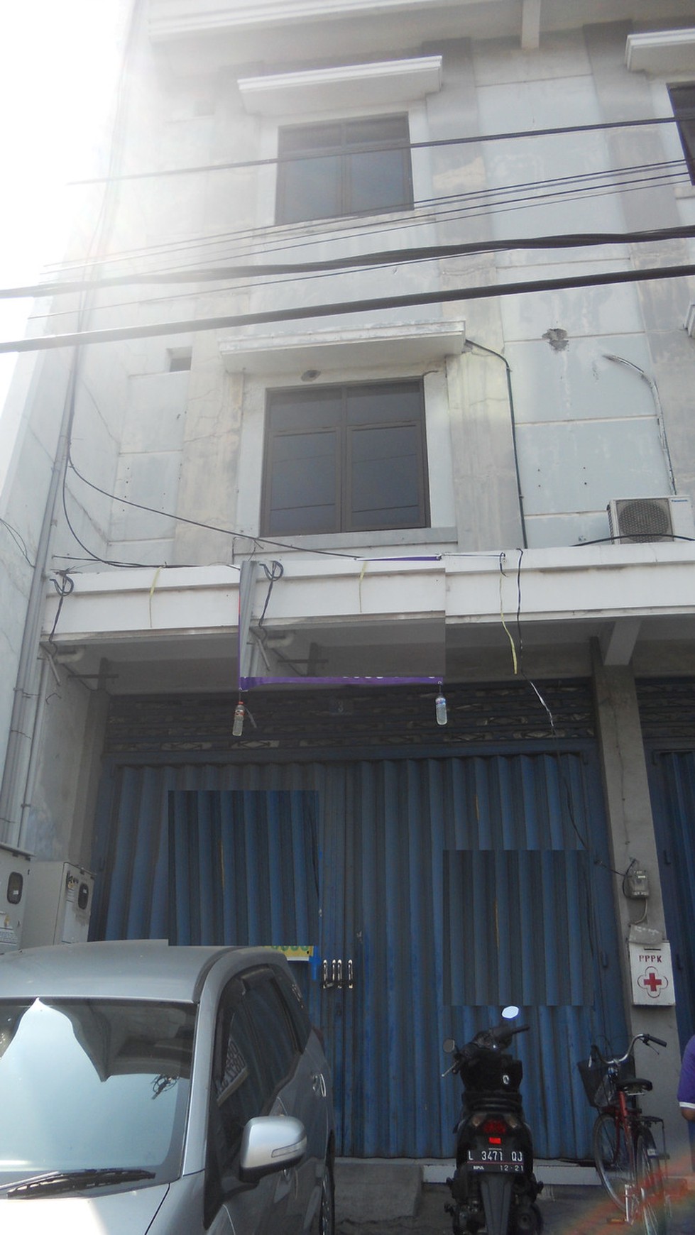 Ruko pusat kota area komresil daerah rajawali