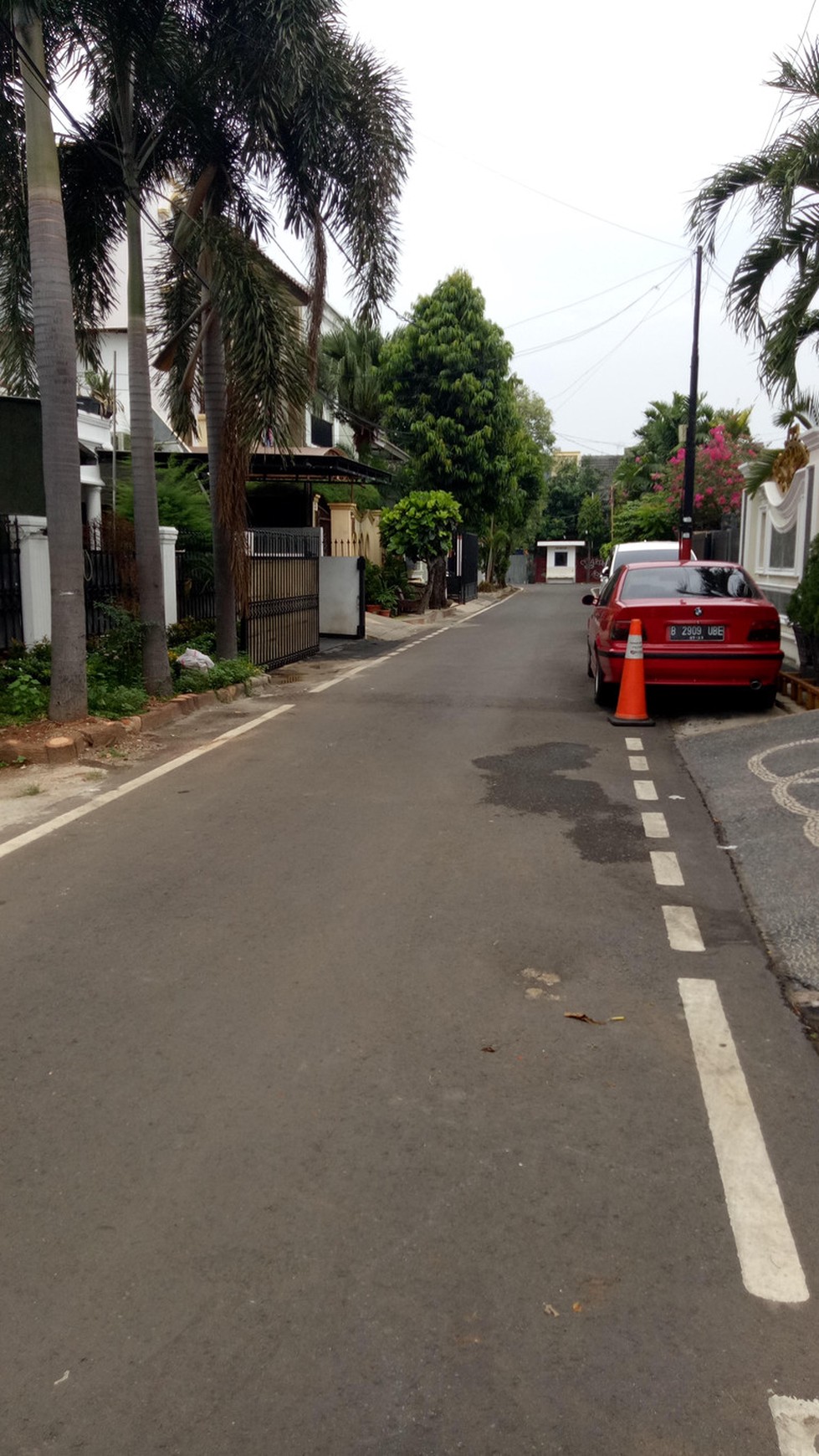 Rumah tua 1 1/4 lantai, Hitung Tanah di Cempaka Putih Jakarta Pusat