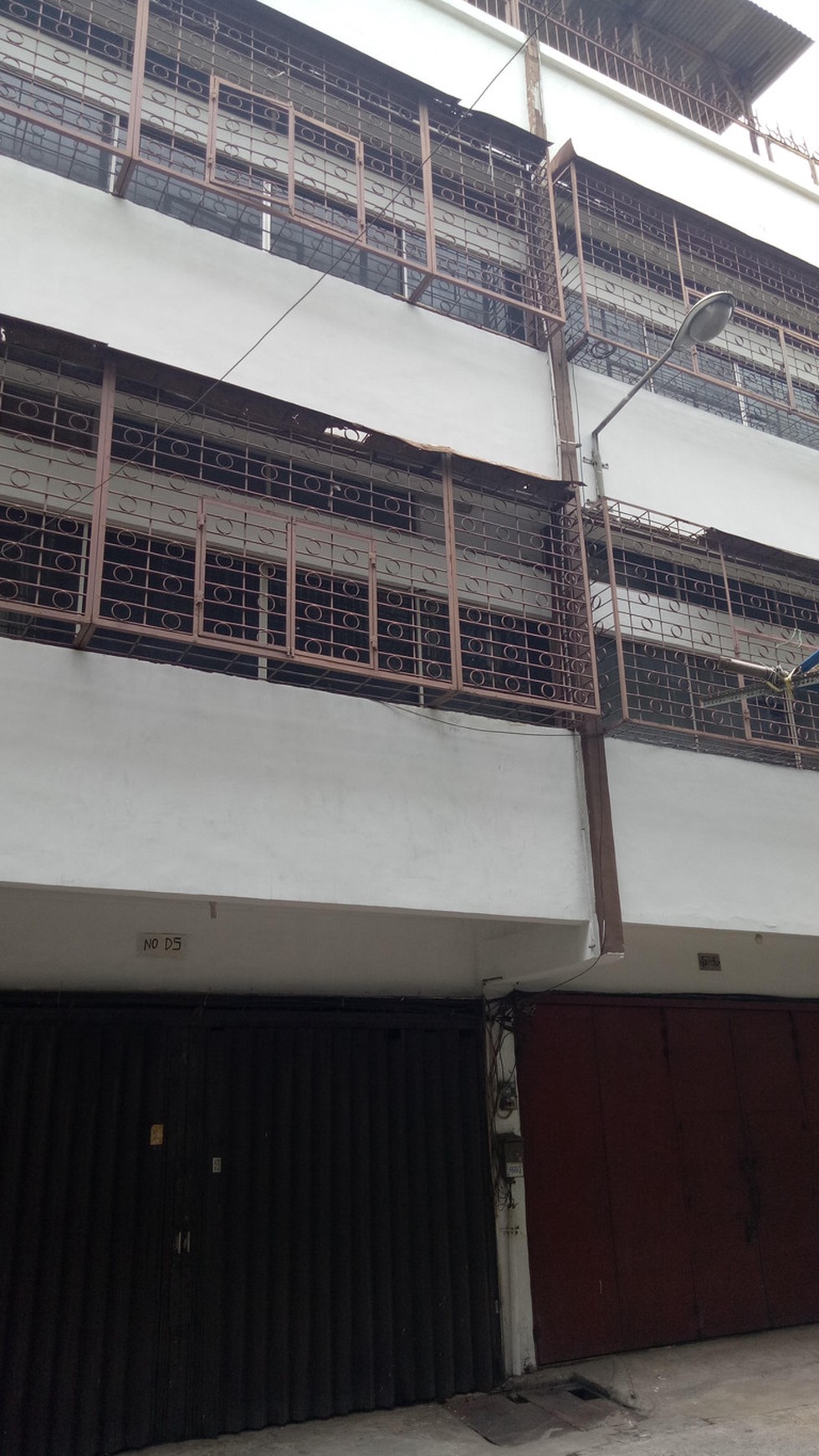 Ruko Gandeng 4 lantai cocok untuk kantor ,gudang di Bandengan Jakarta Utara