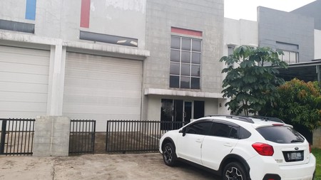 Gudang Strategis Di BSD Tangerang