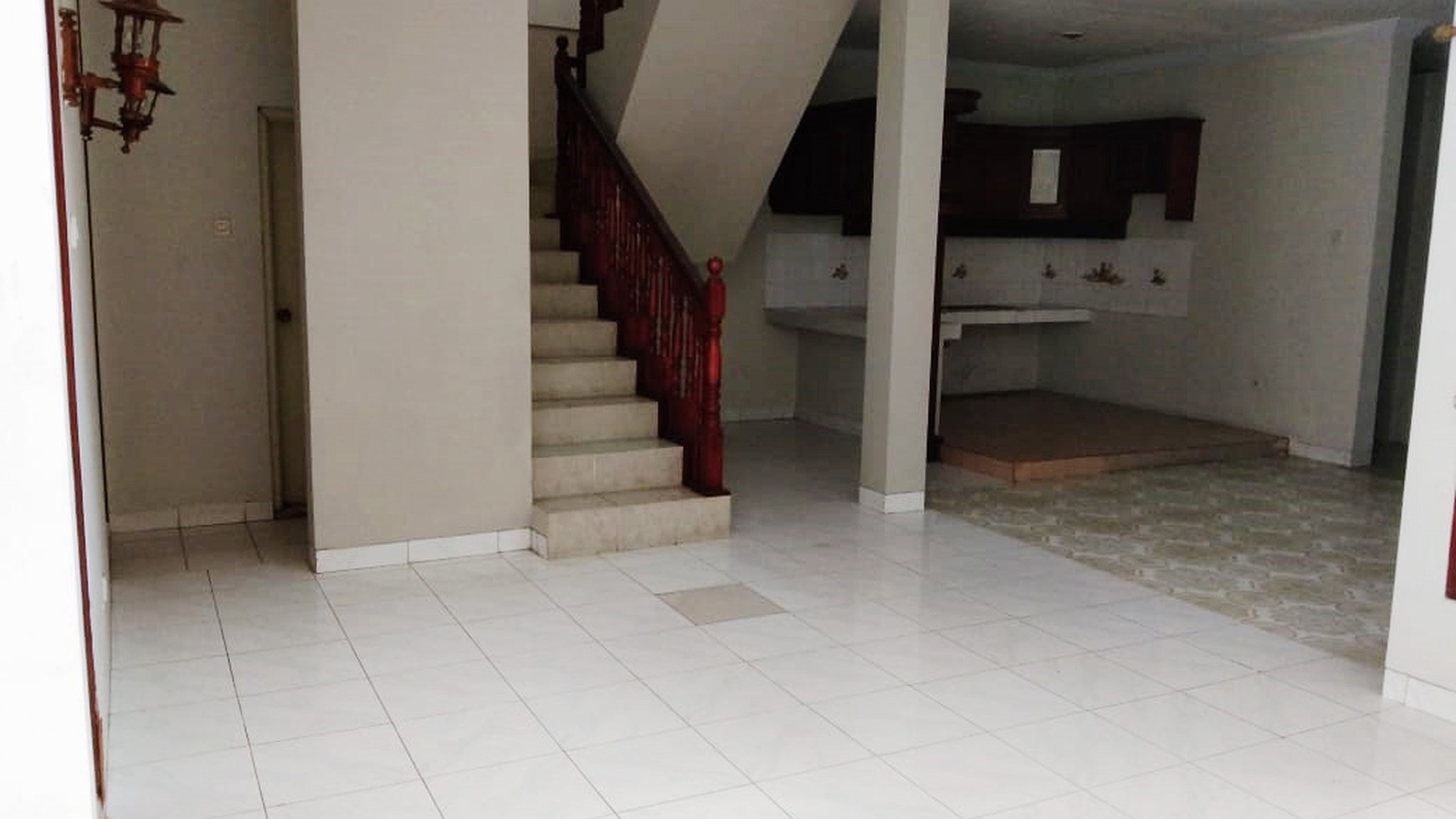 Rumah Bagus Di Jl Lawu, Bukit Nusa Indah