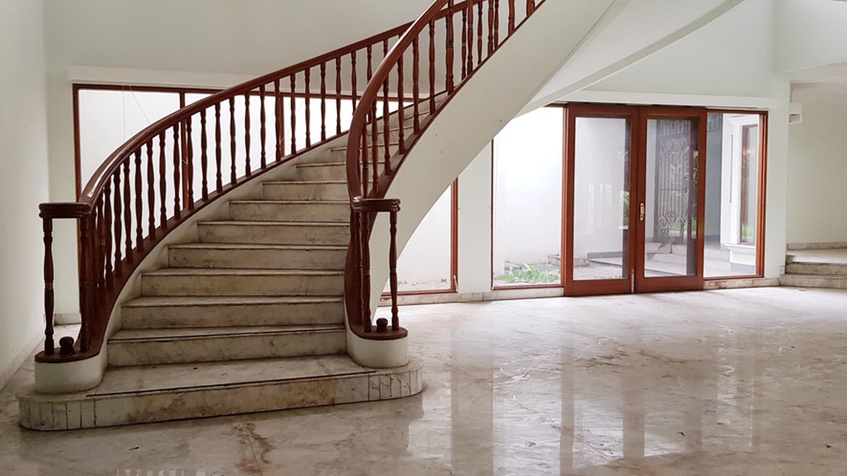 Sewa Rumah di Area Kemang