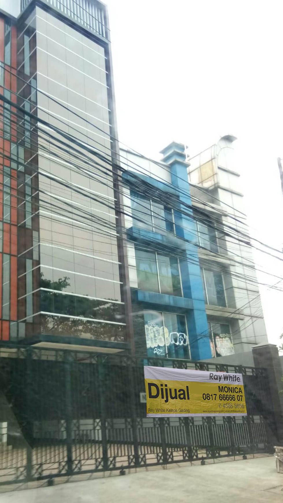 [ Gedung Jl Haji Abdullah Syafei, Luas 10x27m2 ]