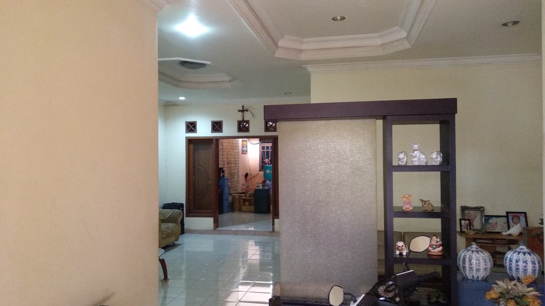 Rumah di Joglo Kembangan Jakarta Barat, Luas 200 M, Harga 2 M, Nego