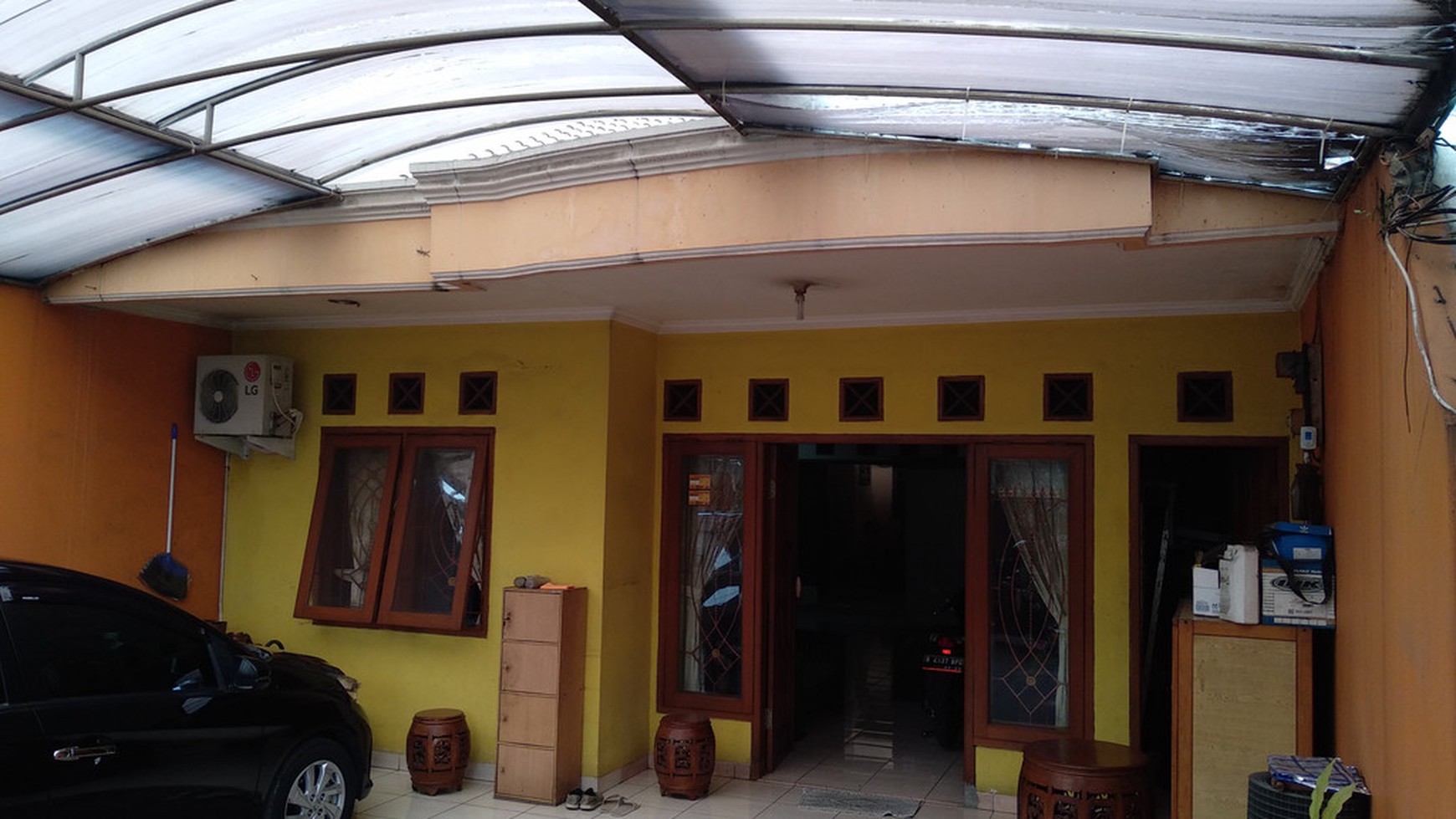 Rumah di Joglo Kembangan Jakarta Barat, Luas 200 M, Harga 2 M, Nego