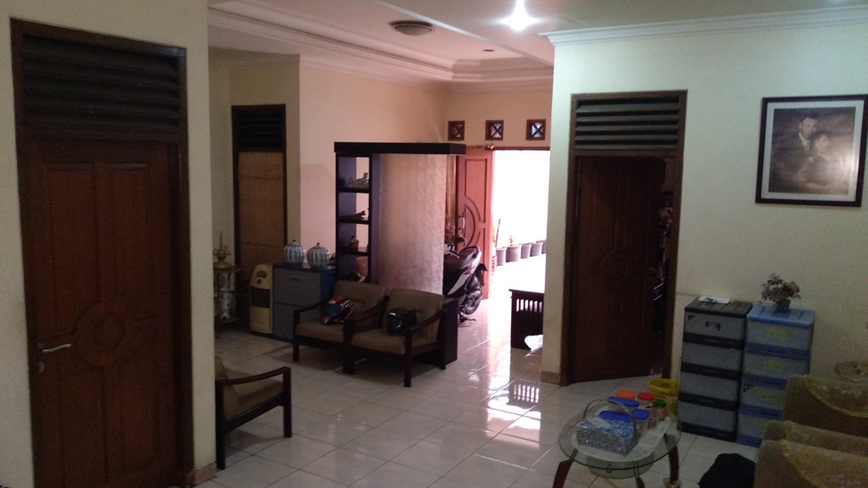 Rumah di Joglo Kembangan Jakarta Barat, Luas 200 M, Harga 2 M, Nego