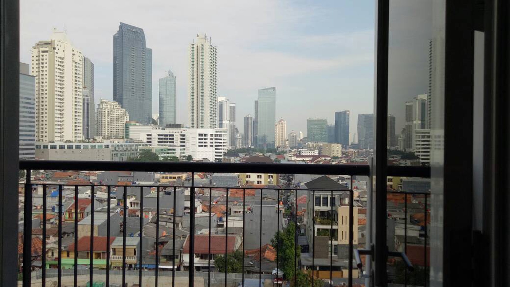 Apartemen Ambassade Residence