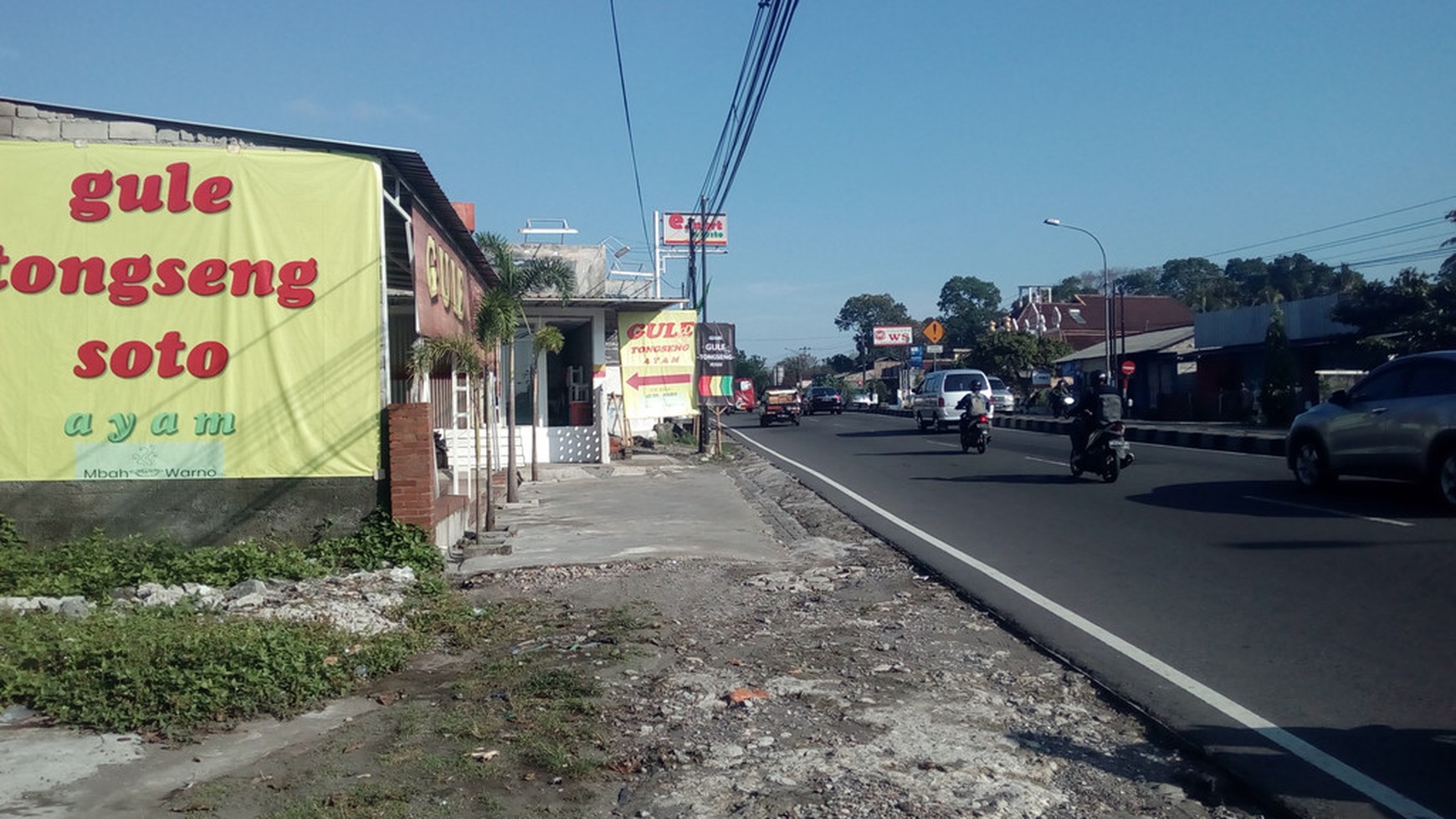 TANAH LUAS DAN SETRATEGIS, BERADA DI JL MAGELANG KM 15,4