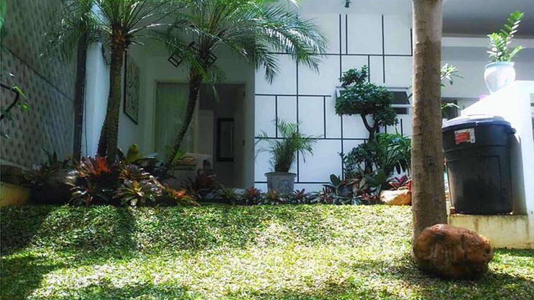 Rumah Bagus Di Kebayoran Village, SEktor 7, Bintaro Jaya, Tangerang Selatan