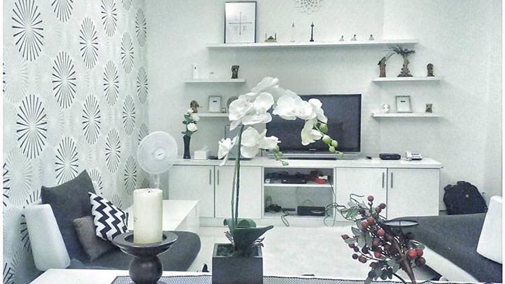 Rumah Bagus Di Kebayoran Village, SEktor 7, Bintaro Jaya, Tangerang Selatan