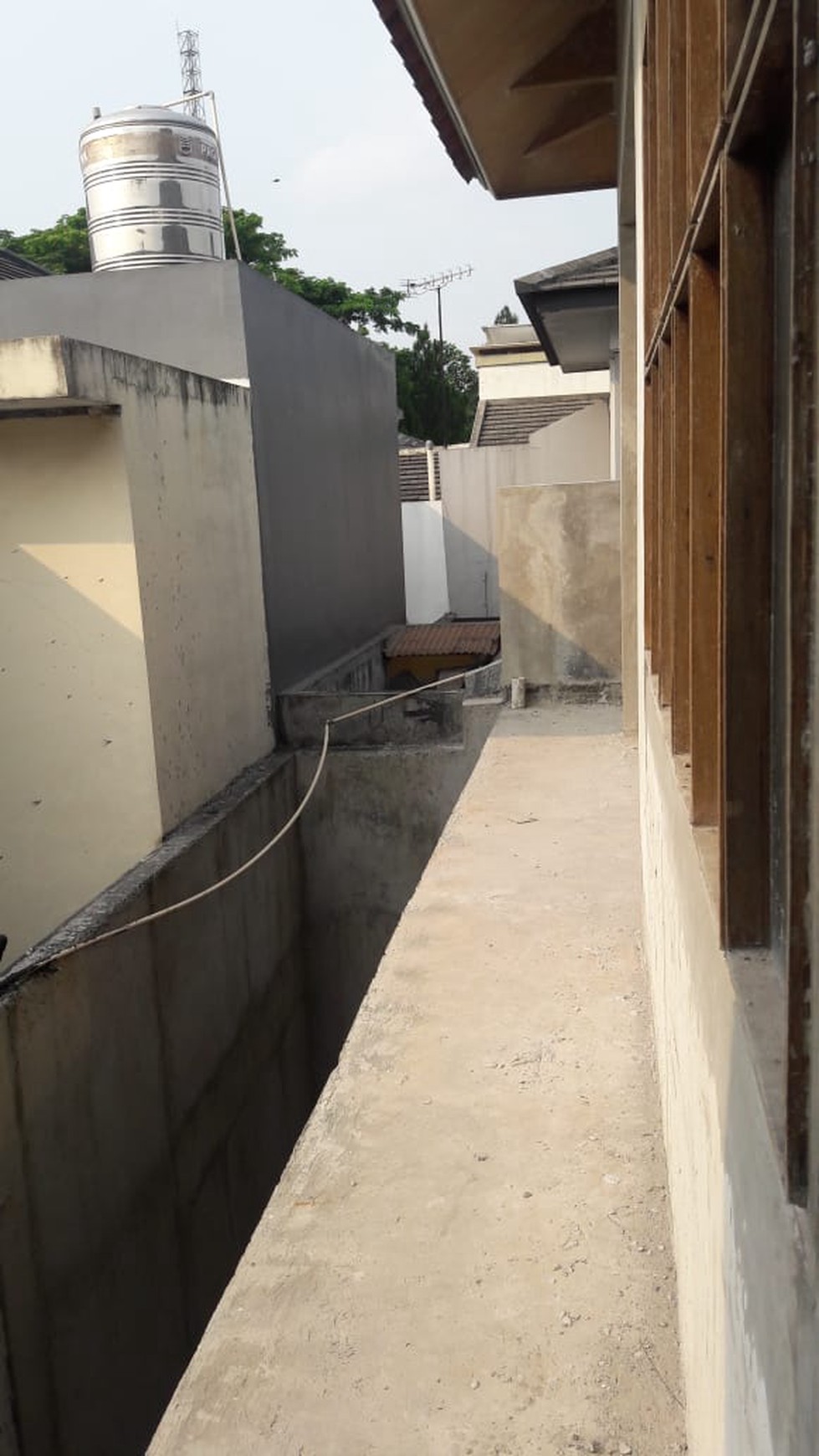 Rumah Nyaman dan Siap Huni di Kawasaan Menteng Residence, Bintaro