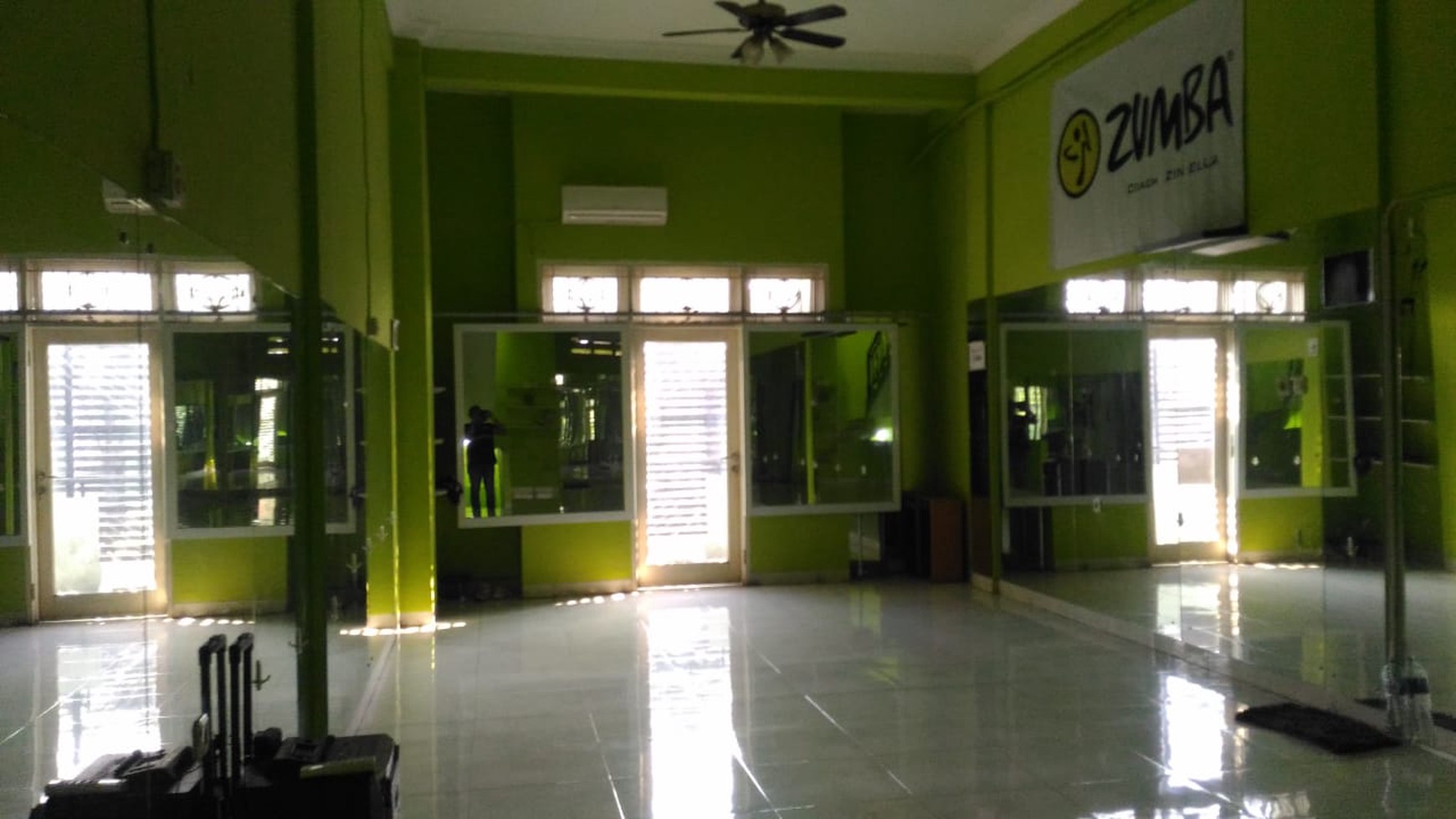 Ruko Ciledug Karang Tengah Pinggir Jalan Raya, 2,5 Lantai, Luas 103 M, Harga 2,8 M. NEGO Tipis.#TS