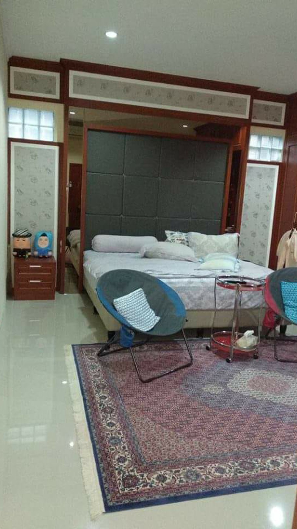 Rumah Bagus ,siap huni,lokasi oke di Ciledug