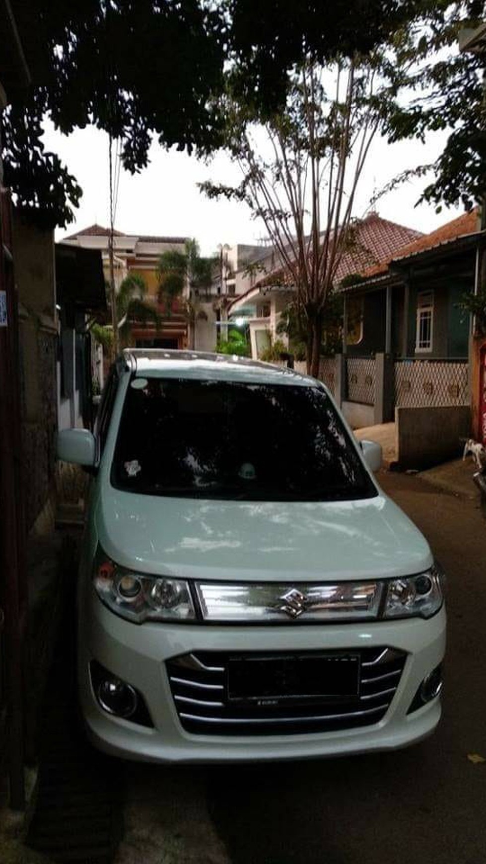 Rumah Bagus ,siap huni,lokasi oke di Ciledug