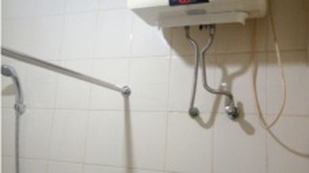 Apt disewakan