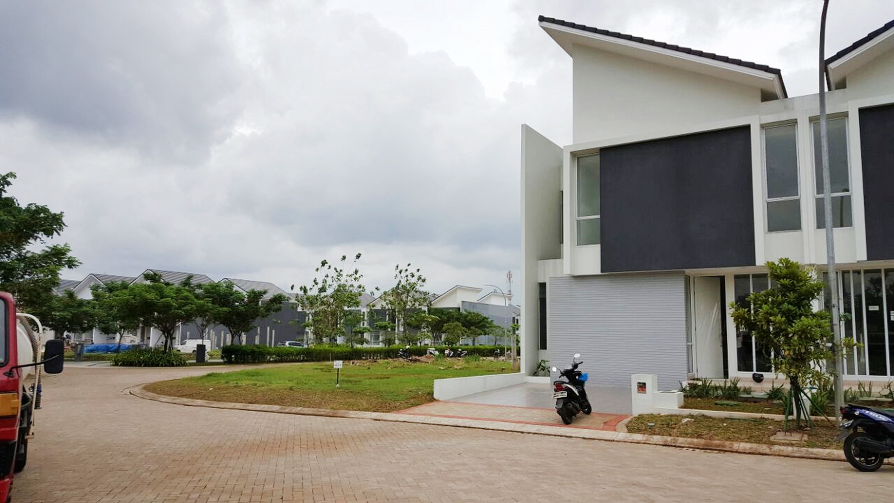 Disewakan Rumah nyaman, aman, lokasi sangat strategis, Bintaro-Tangsel