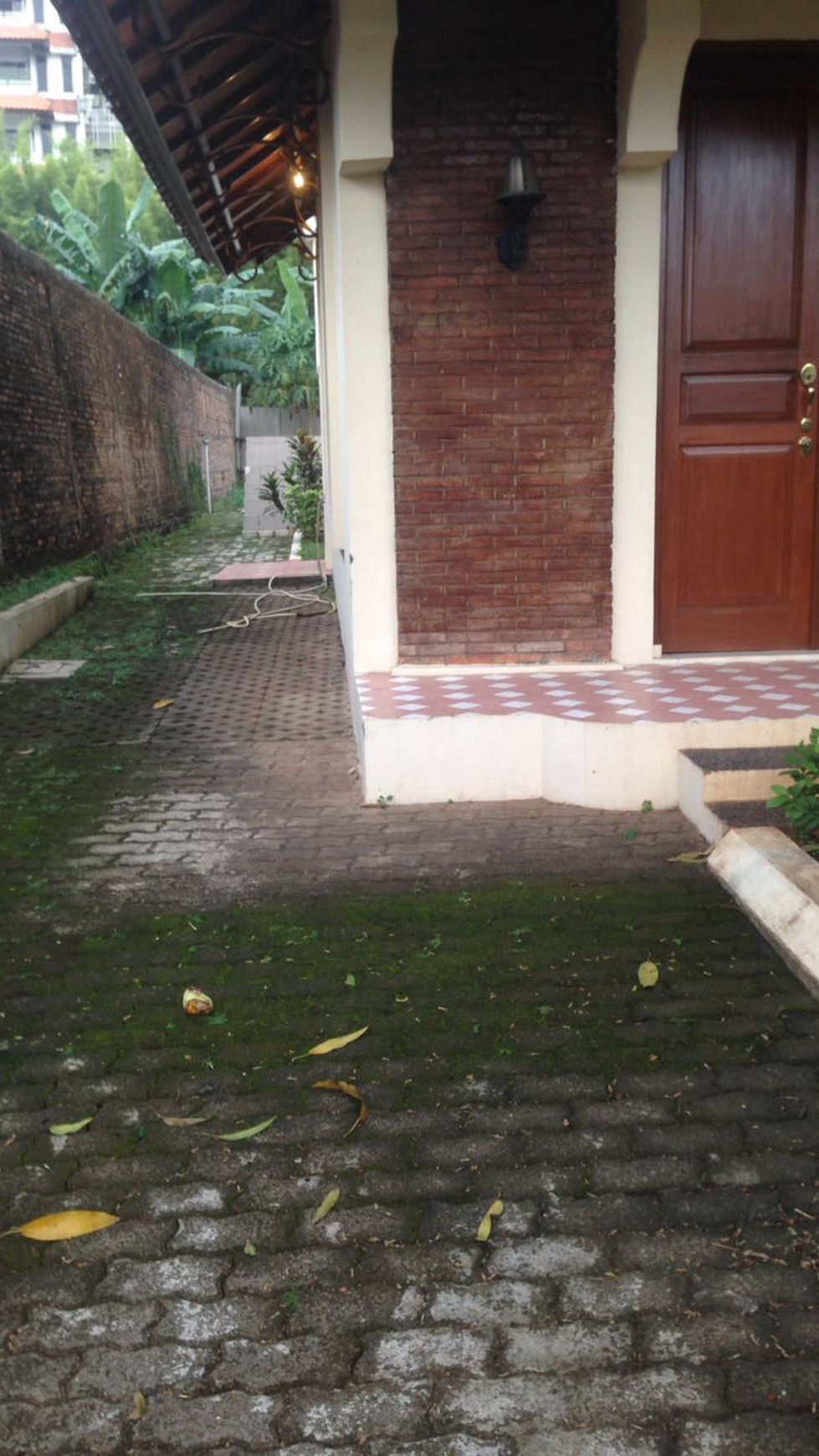 Rumah Siap Huni di Kebayoran Baru Jakarta selatan